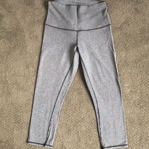 Lulu Lemon Cropped Yogas